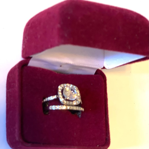 2.5 Carat Halo Promise WEDDING Bridal Set 925 Silver SIZE 9 - Picture 3 of 11